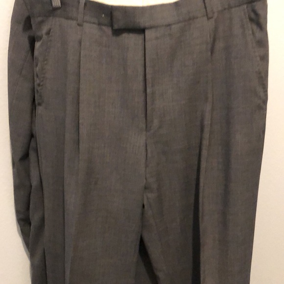 Mens Charcoal Gray Hugo Boss wool Suit - Picture 4 of 5